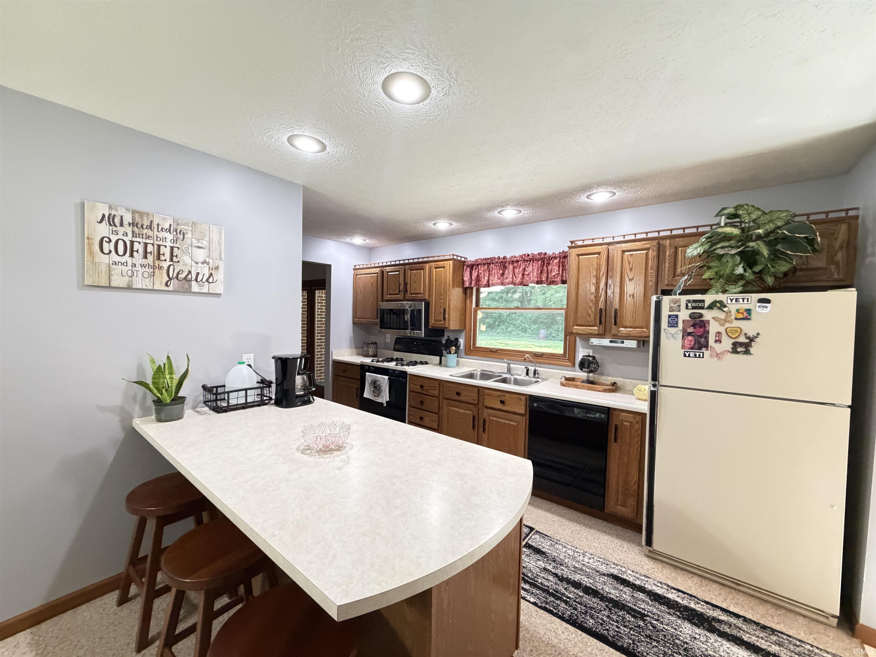 2636 Country Club Road Spencer, IN 47460 - Photo 8 of 49