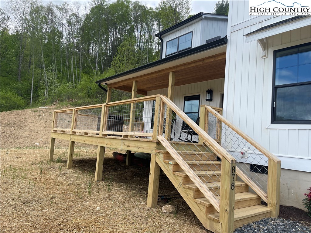 878 Ballou Farm Road Crumpler, NC 28617 - Photo 13 of 45