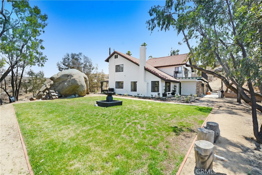 17295 Ridge Canyon Drive Riverside, CA 92506 - Photo 16 of 56