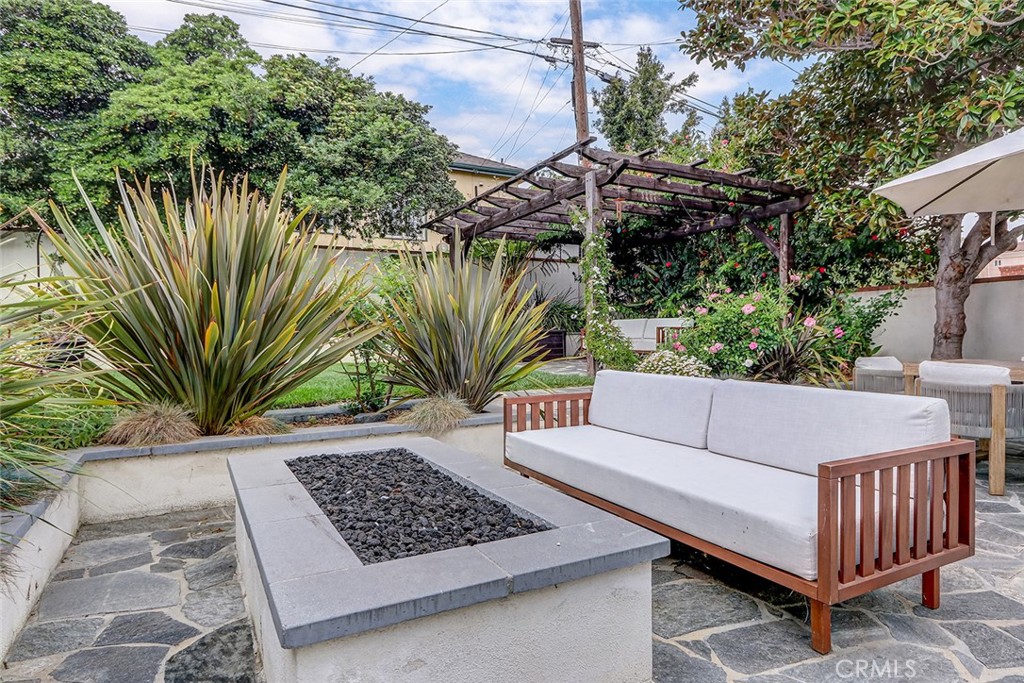 825 Center Street El Segundo, CA 90245 - Photo 37 of 52