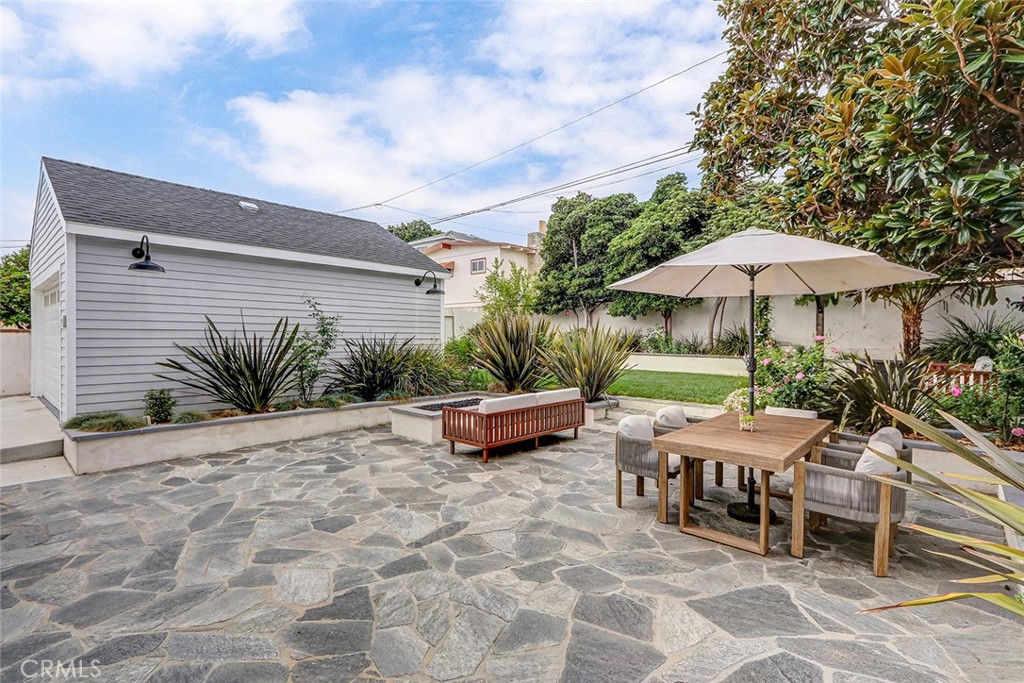 825 Center Street El Segundo, CA 90245 - Photo 38 of 52