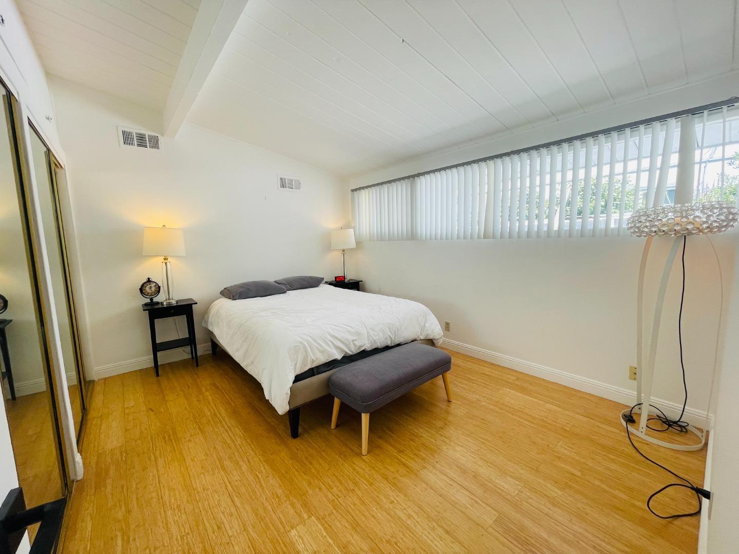 795 Greer Road Palo Alto, CA 94303 - Photo 23 of 38