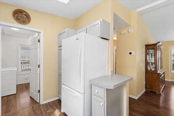 $233,520 | 1810 Paddock Court, Grayslake, IL 60030