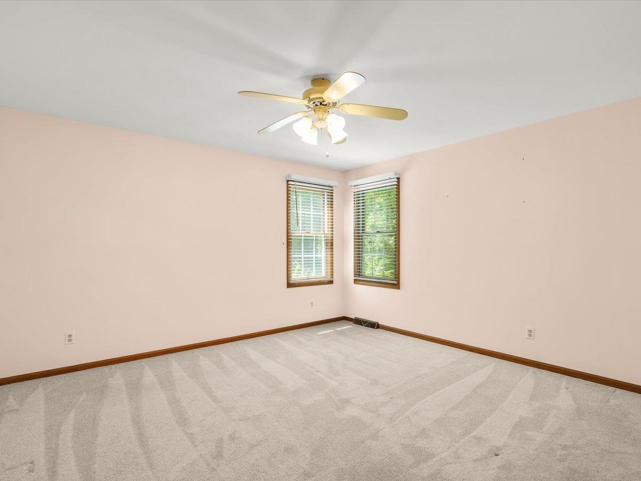 6468 North Deer Path Road Oregon, IL 61061 - Photo 17 of 53