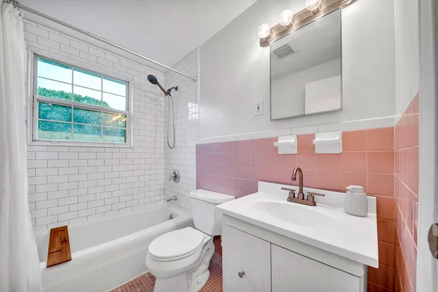 $359,900 | 19 Orchard Avenue, Unit F, Haverhill, MA 01830