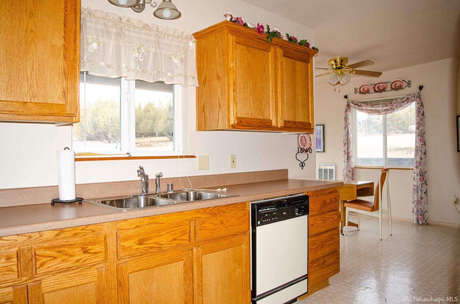 10905 Pretoria Road Tehachapi, CA 93561 - Photo 28 of 64 Gallery Image 28