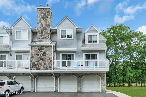 $360,000 | 1603 Arthur Street, Toms River, NJ 08755