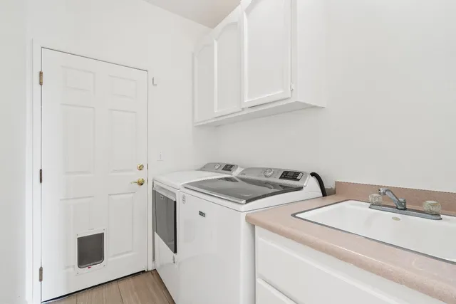 $425,000 | 903 West Redwood Street, Hanford, CA 93230