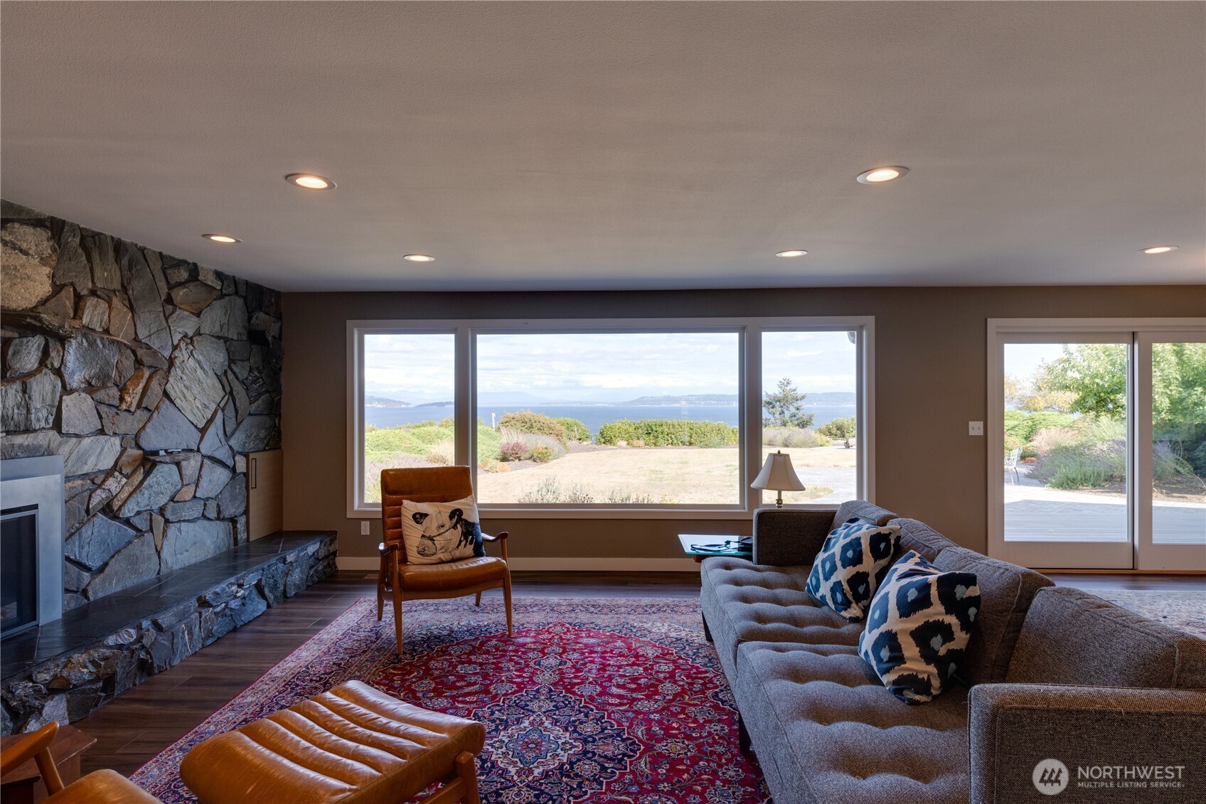 1406 Bonnie View Acres Road Oak Harbor, WA 98277 - Photo 4 of 40 Gallery Image 4