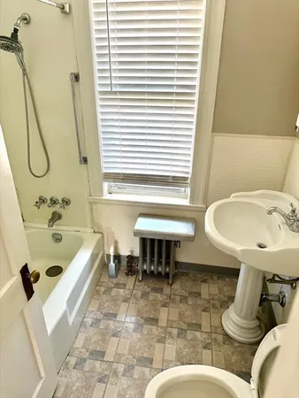 $2,800 | 31 Revere Road, Unit B, Quincy, MA 02169