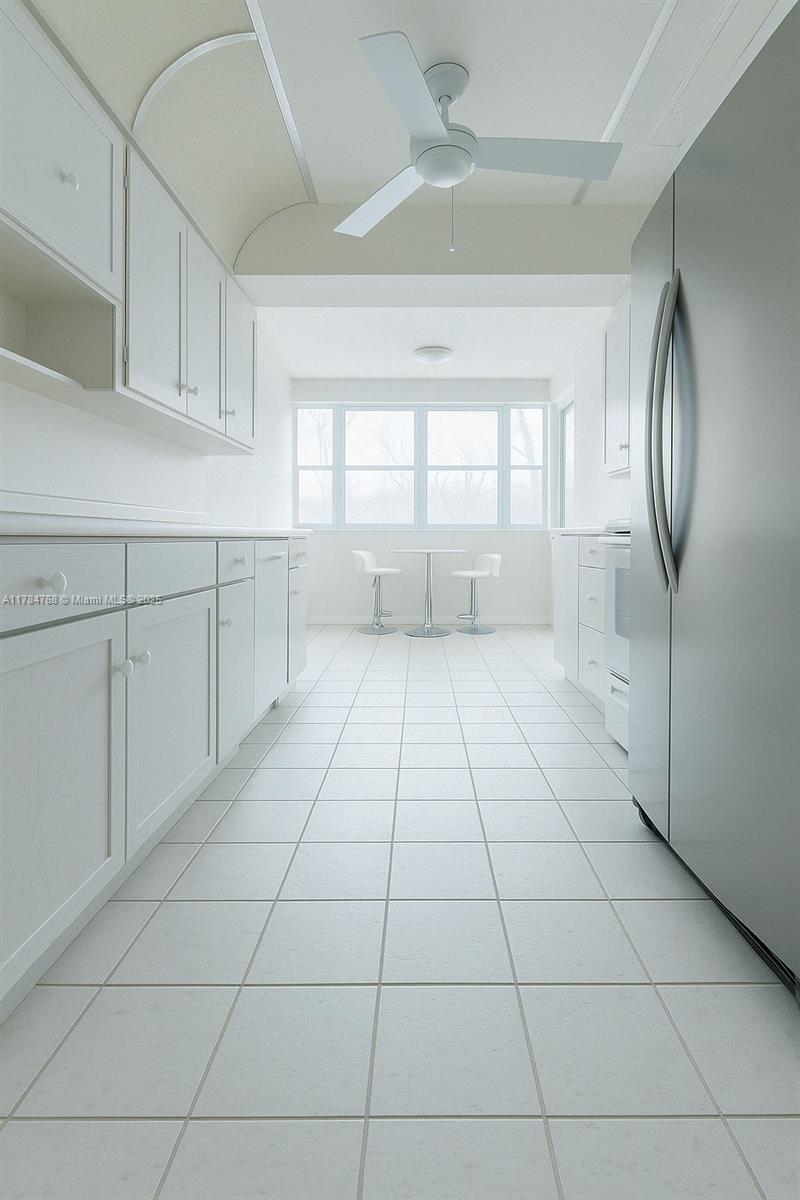 100 Golden Isles Drive, Unit PH1 Hallandale Beach, FL 33009 - Photo 6 of 18