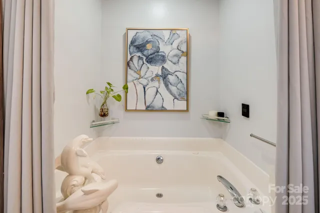 $629,000 | 38 Eden Lane, Waynesville, NC 28785