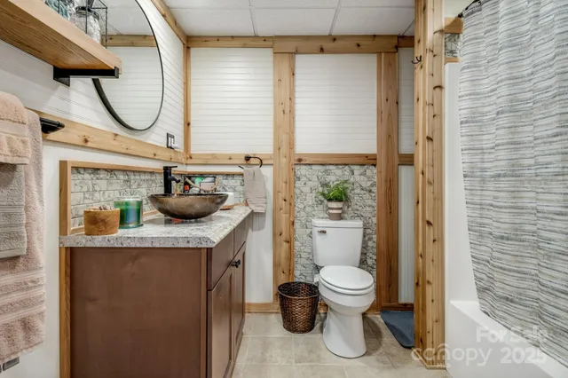 $629,000 | 38 Eden Lane, Waynesville, NC 28785