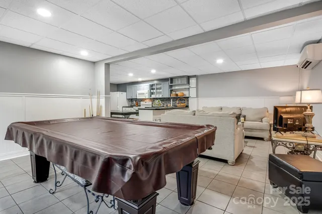 $629,000 | 38 Eden Lane, Waynesville, NC 28785