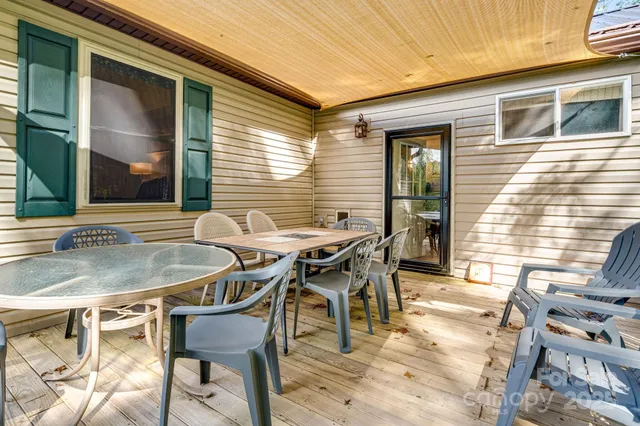 $629,000 | 38 Eden Lane, Waynesville, NC 28785