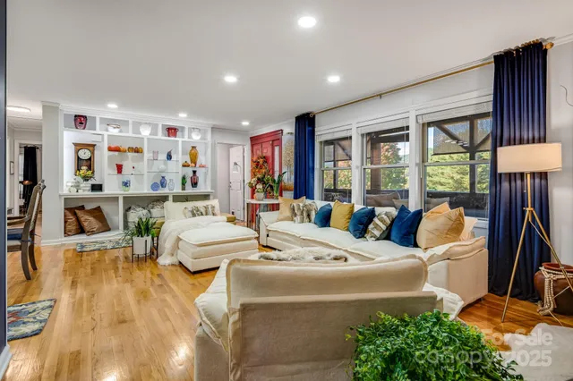 $629,000 | 38 Eden Lane, Waynesville, NC 28785