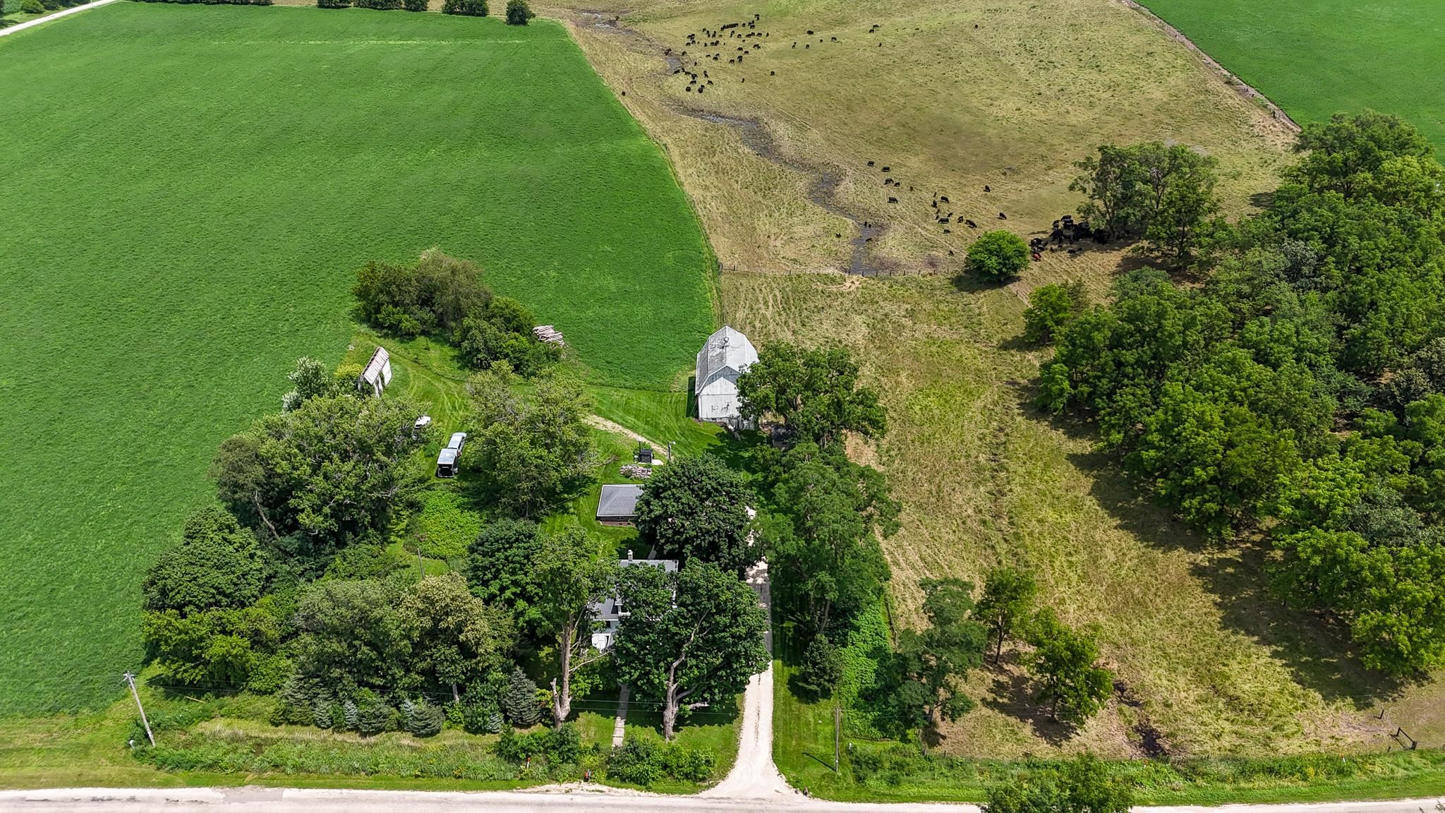 13338 Dobbs Road Darlington, WI 53530 - Photo 26 of 30