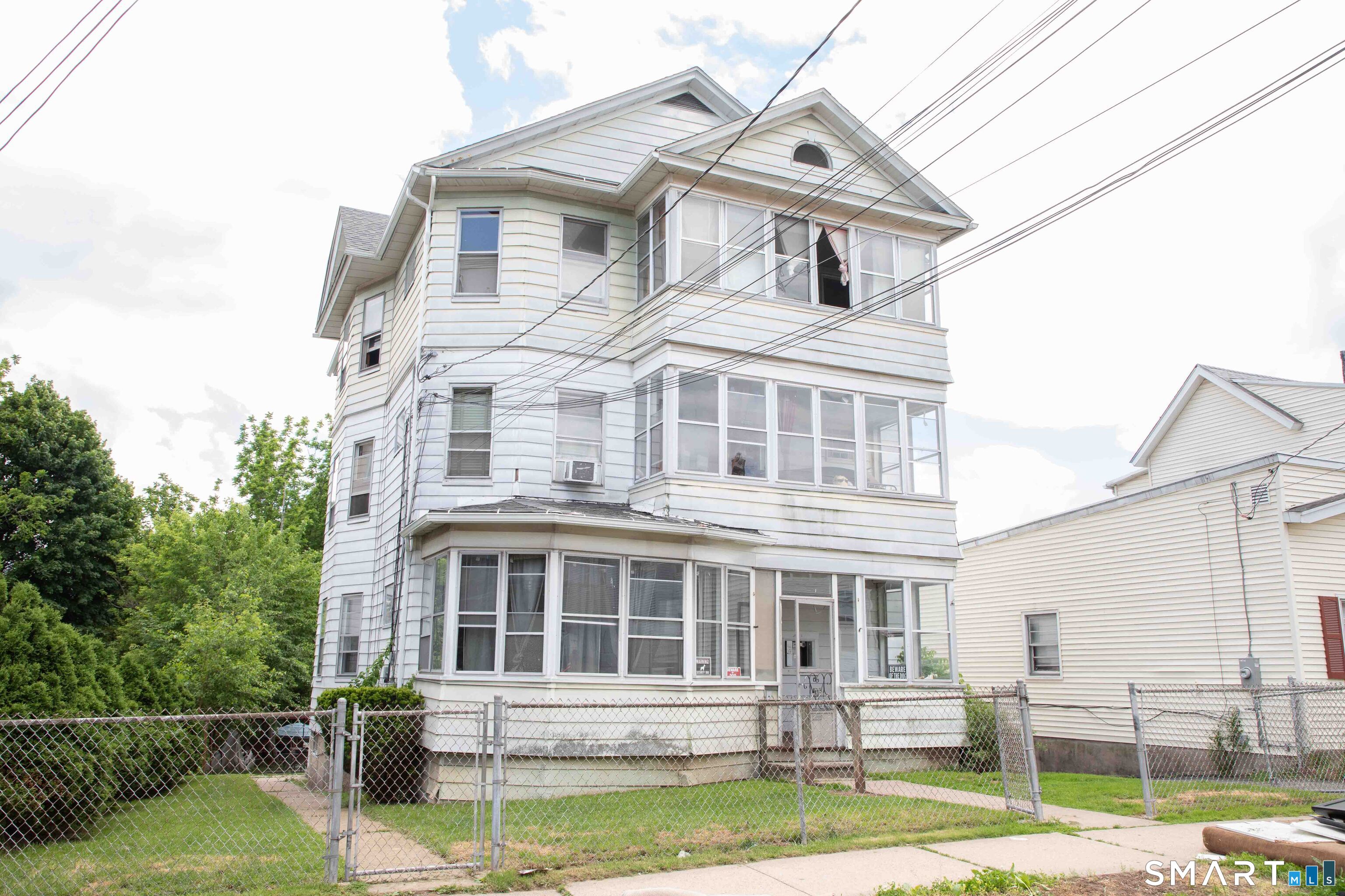 376 Broad Street New Britain, CT 06053 - Photo 2 of 39