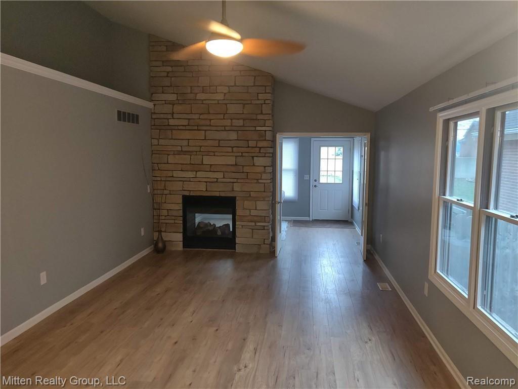 49661 Fuller Road New Baltimore, MI 48051 - Photo 3 of 32 IMG_20181129_144237.jpg