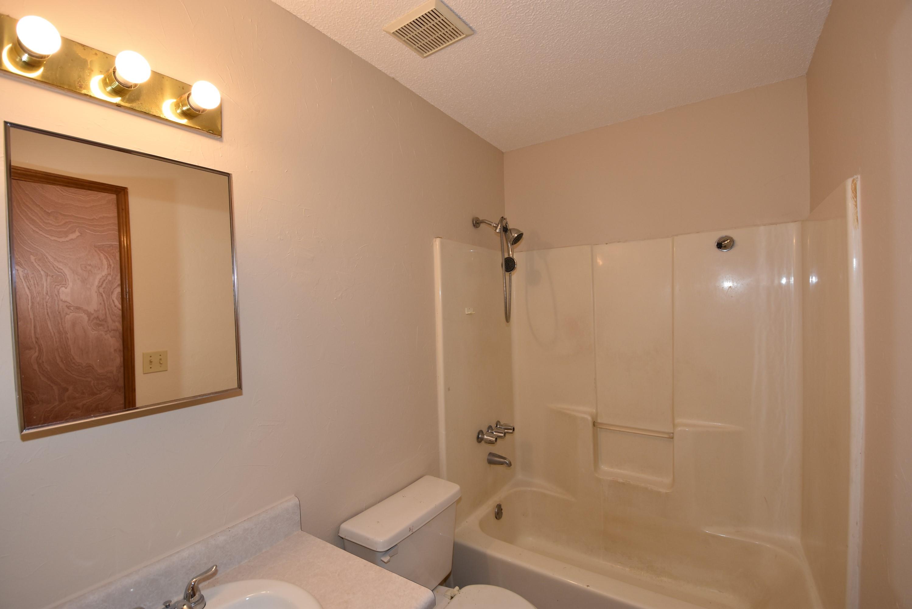 4008 Poverty Creek Road Crestview, FL 32539 - Photo 20 of 32 KBW_1724