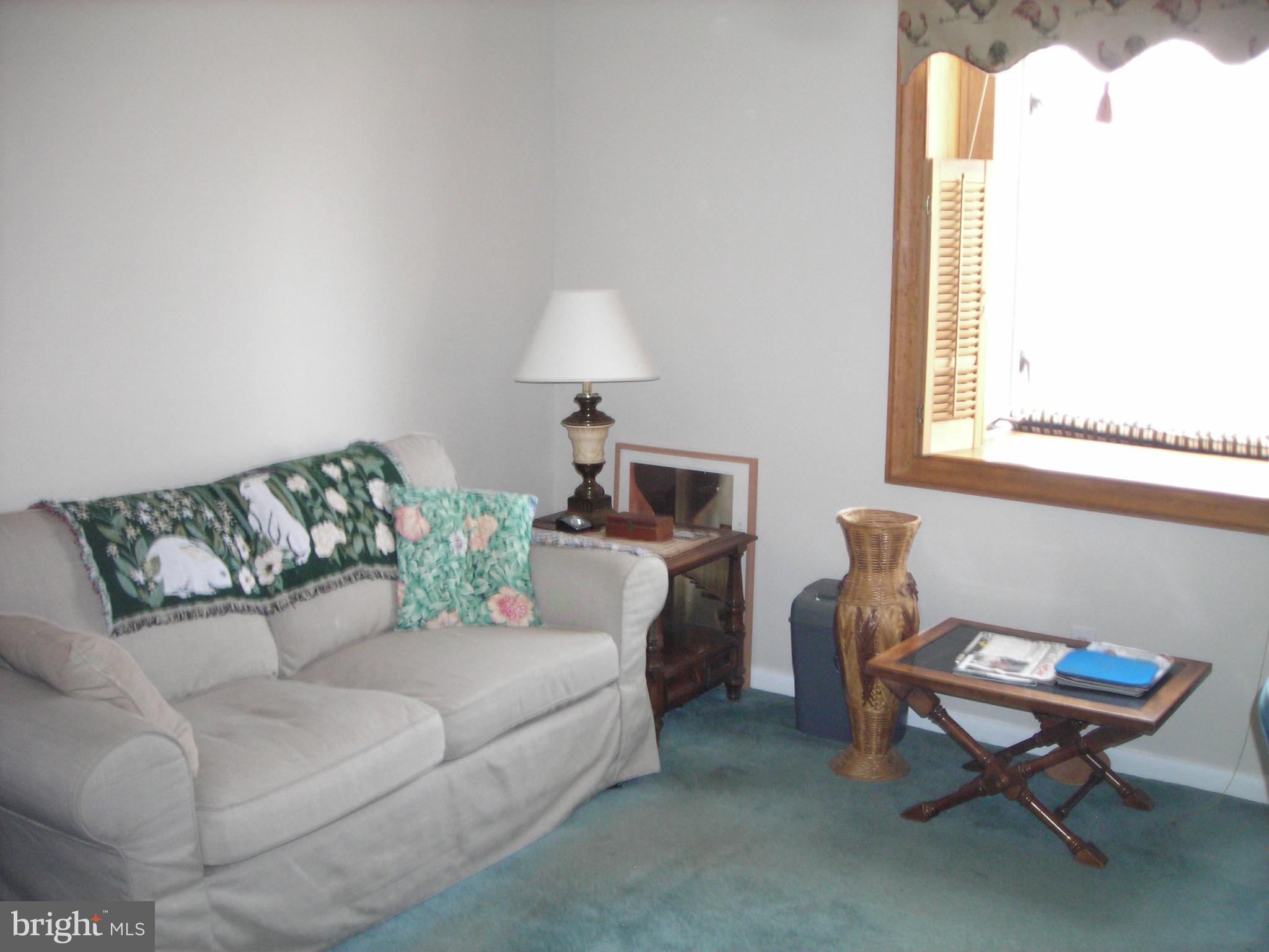 7271 Hill Road Philadelphia, PA 19128 - Photo 12 of 29 Gallery Image 12