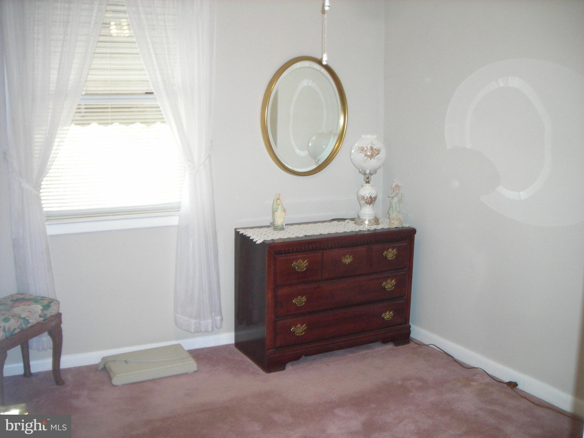 7271 Hill Road Philadelphia, PA 19128 - Photo 13 of 29 Gallery Image 13
