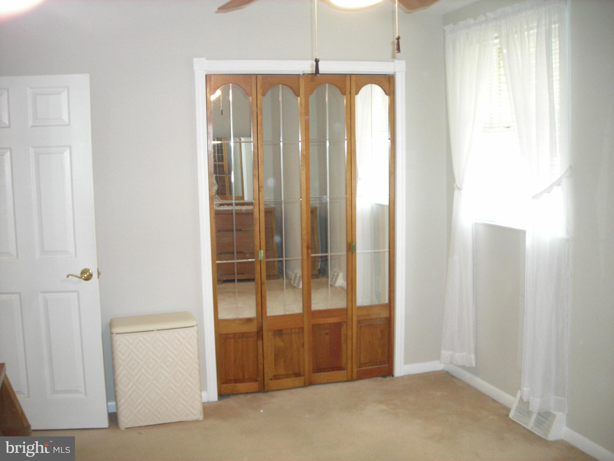 7271 Hill Road Philadelphia, PA 19128 - Photo 14 of 29 Gallery Image 14