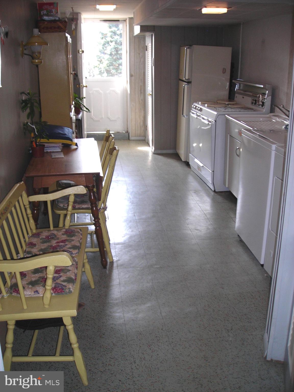 7271 Hill Road Philadelphia, PA 19128 - Photo 22 of 29 Gallery Image 22