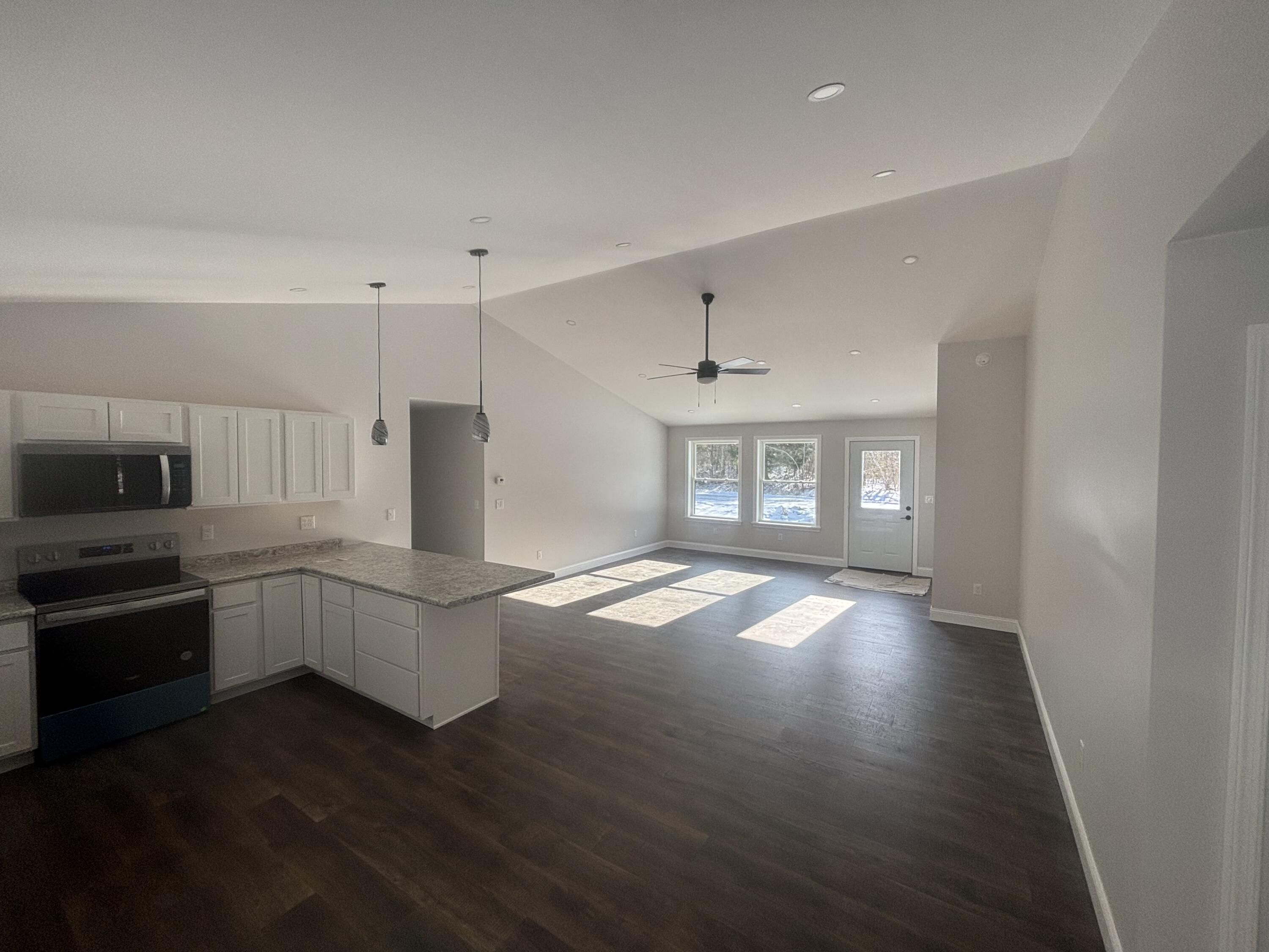 126 Newell Court Unity, ME 04988 - Photo 5 of 17 IMG_6118