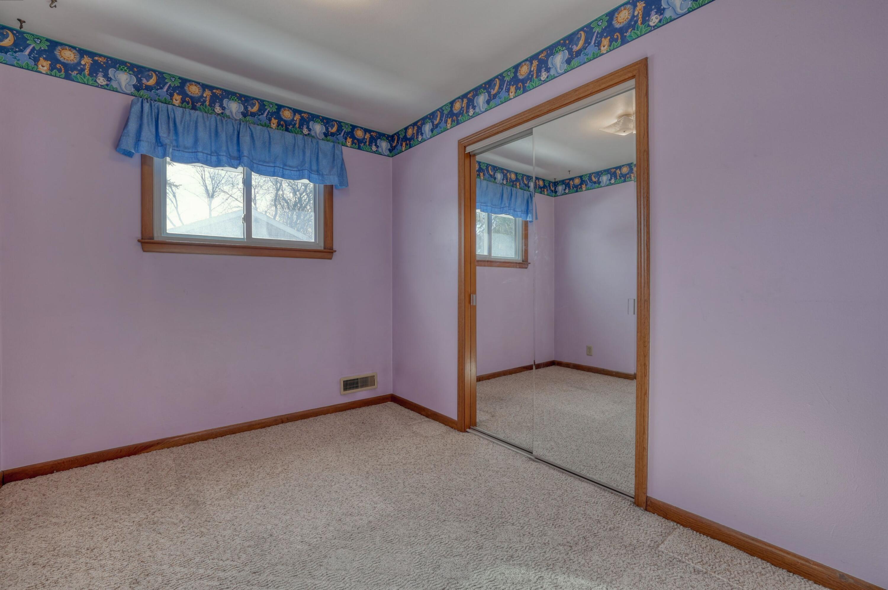 2880 South 98th Street West Allis, WI 53227 - Photo 15 of 33 Bedroom 3