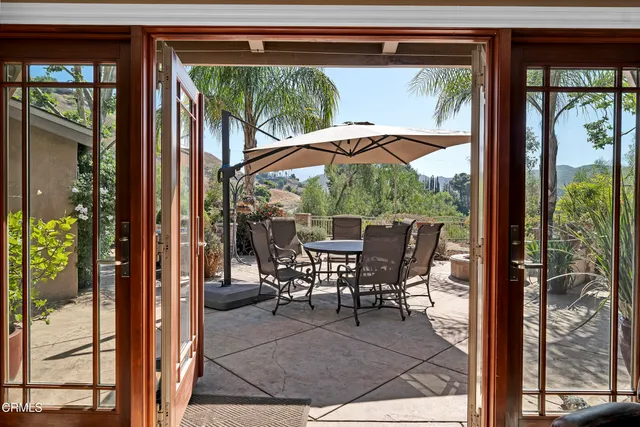 $1,799,999 | 9999 Wornom Avenue, Sunland, CA 91040