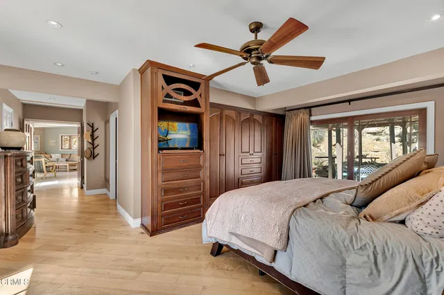 $1,799,999 | 9999 Wornom Avenue, Sunland, CA 91040