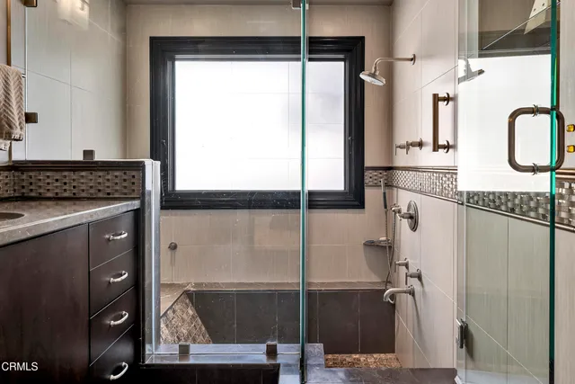 $1,799,999 | 9999 Wornom Avenue, Sunland, CA 91040