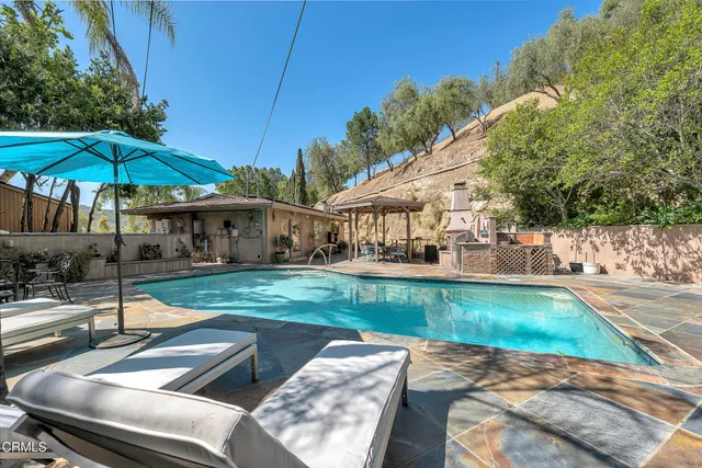 $1,799,999 | 9999 Wornom Avenue, Sunland, CA 91040