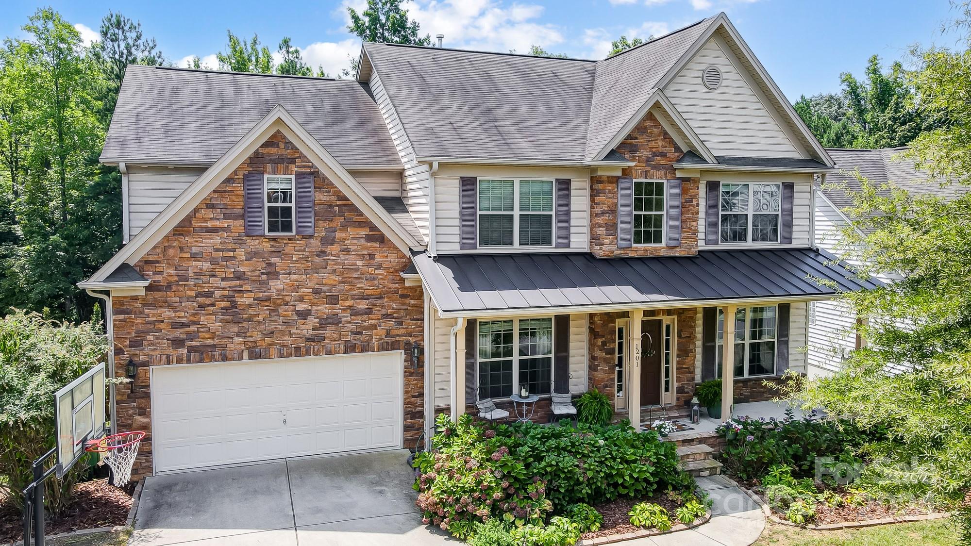 1201 Williamstown Road Matthews, NC 28105 - Photo 1 of 34 Gallery Image 1
