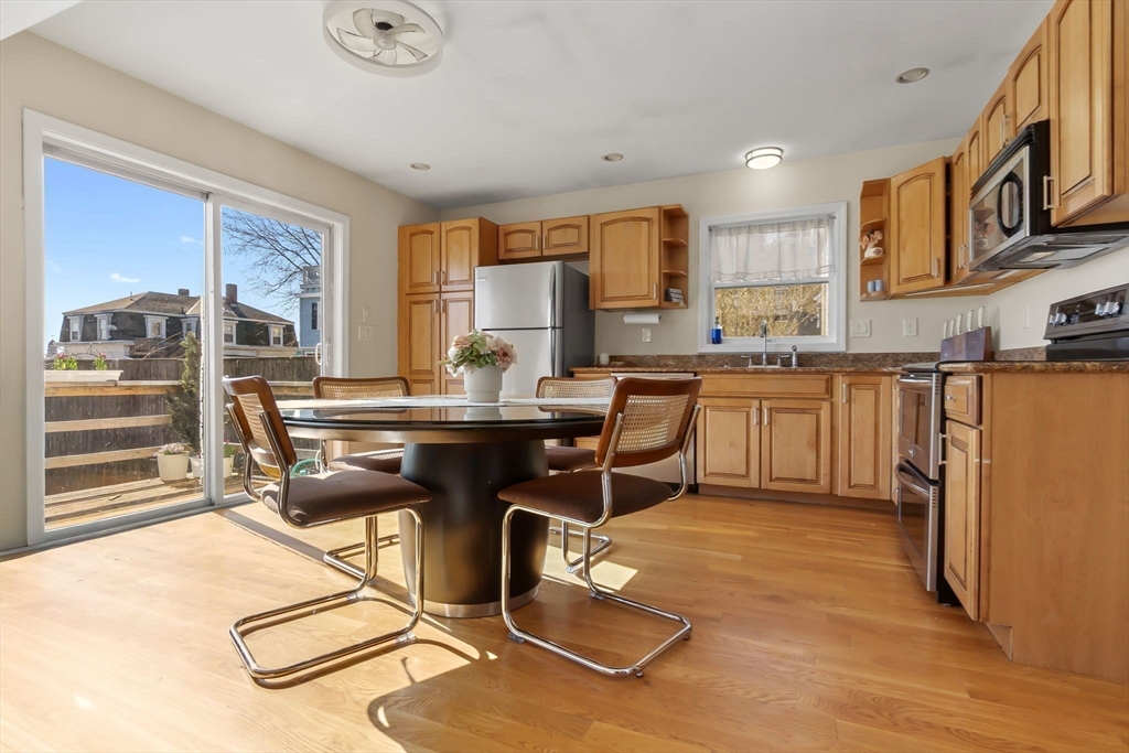4 Alpine Court Gloucester, MA 01930 - Photo 2 of 38