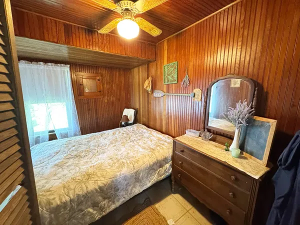 $159,900 | N10801 Elmwood Island, Fox Lake, WI 53933