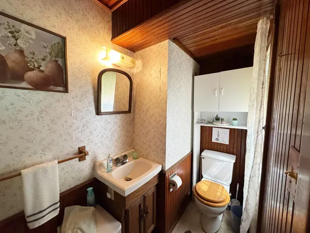 $159,900 | N10801 Elmwood Island, Fox Lake, WI 53933