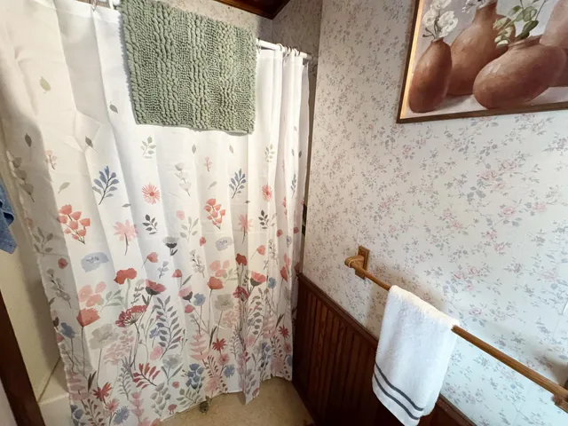 $159,900 | N10801 Elmwood Island, Fox Lake, WI 53933