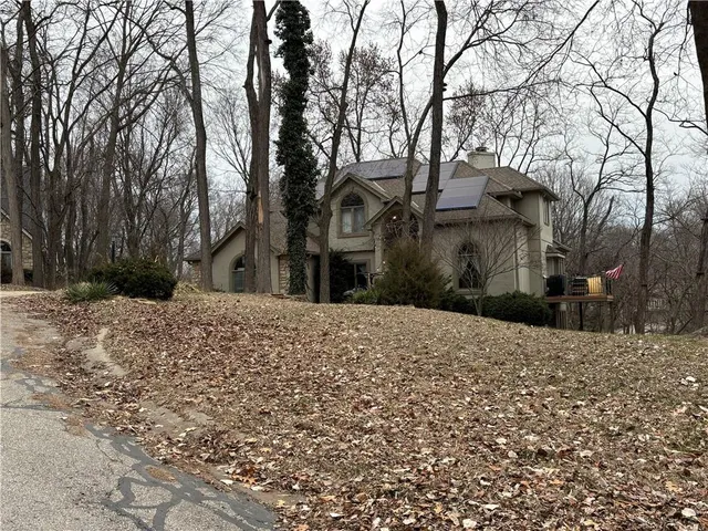 $699,000 | 8210 Northwest Roberts Road, Weatherby Lake, MO 64152