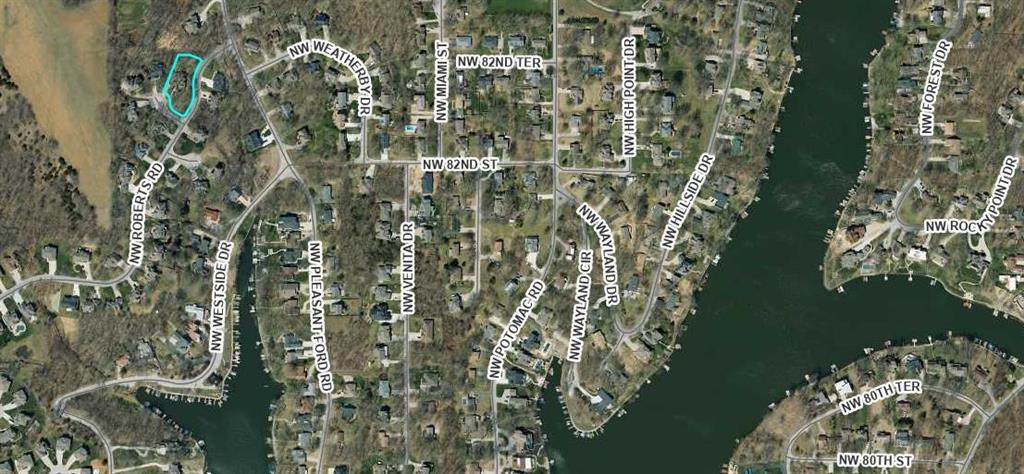 8210 Northwest Roberts Road Weatherby Lake, MO 64152 - Photo 5 of 6