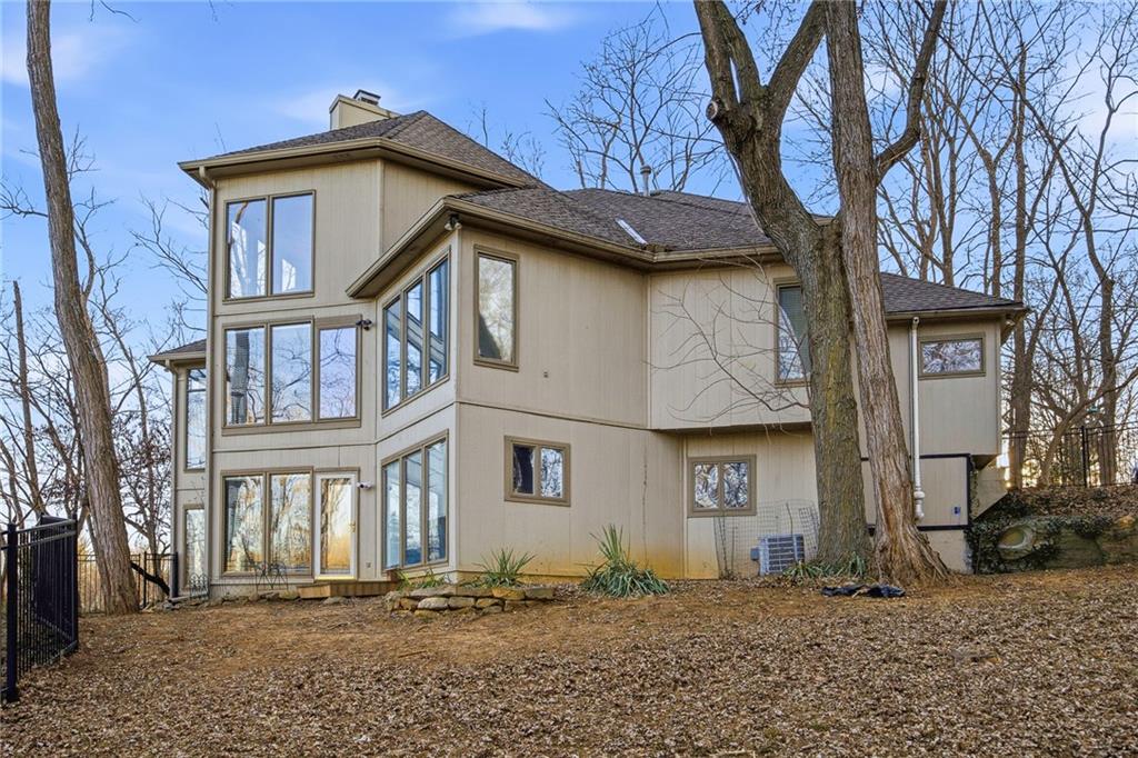 8210 Northwest Roberts Road Weatherby Lake, MO 64152 - Photo 10 of 40