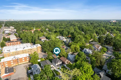 $335,000 | 22 North Bolton Avenue, Indianapolis, IN 46219