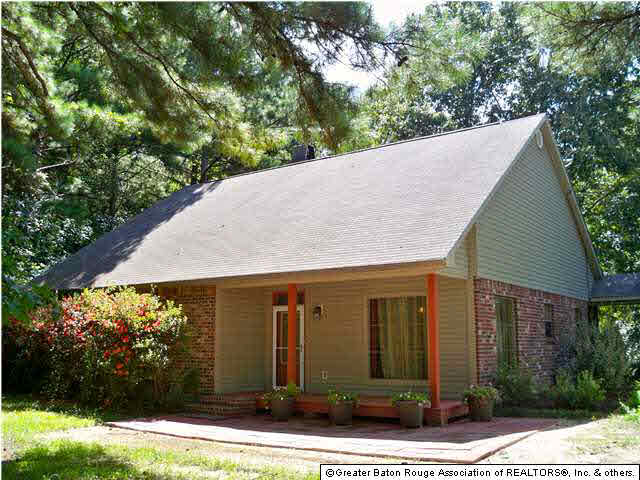 1721 Nesom Road Denham Springs, LA 70706 - Photo 1 of 17 Gallery Image 1