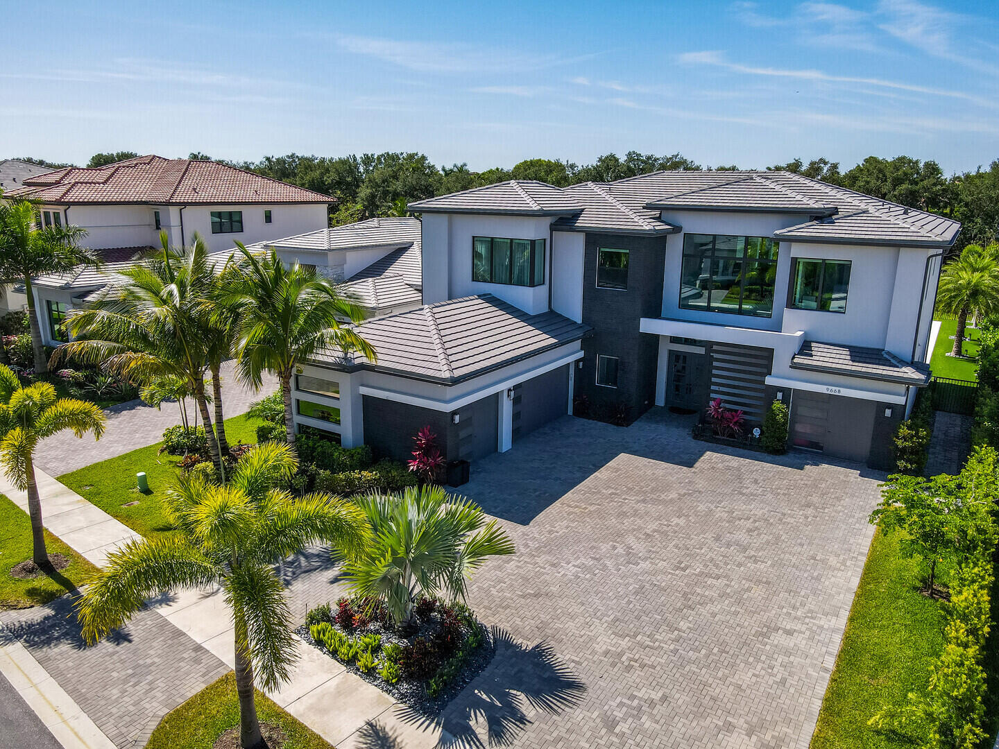 9668 Vescovato Way Boca Raton, FL 33496 - Photo 3 of 58 IMG_1114