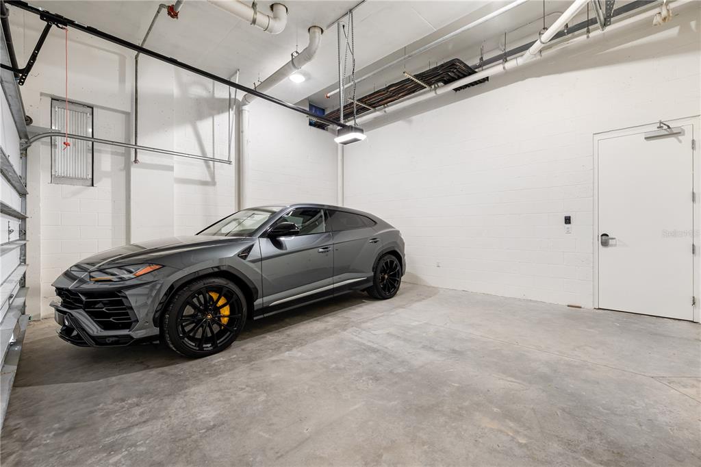 111 Golden Gate Point, Unit 303 Sarasota, FL 34236 - Photo 32 of 39