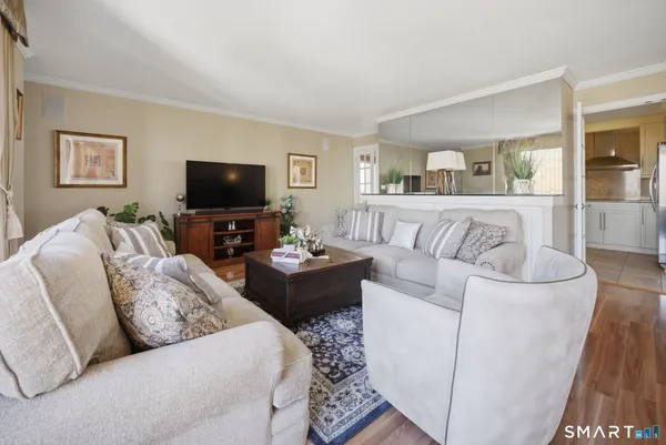 $648,900 | 1 Gold Street, Unit 17D&E, Hartford, CT 06103