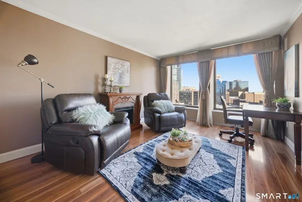 $648,900 | 1 Gold Street, Unit 17D&E, Hartford, CT 06103