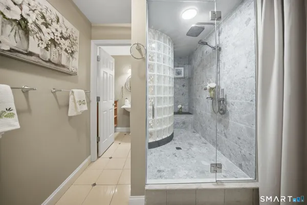 $648,900 | 1 Gold Street, Unit 17D&E, Hartford, CT 06103