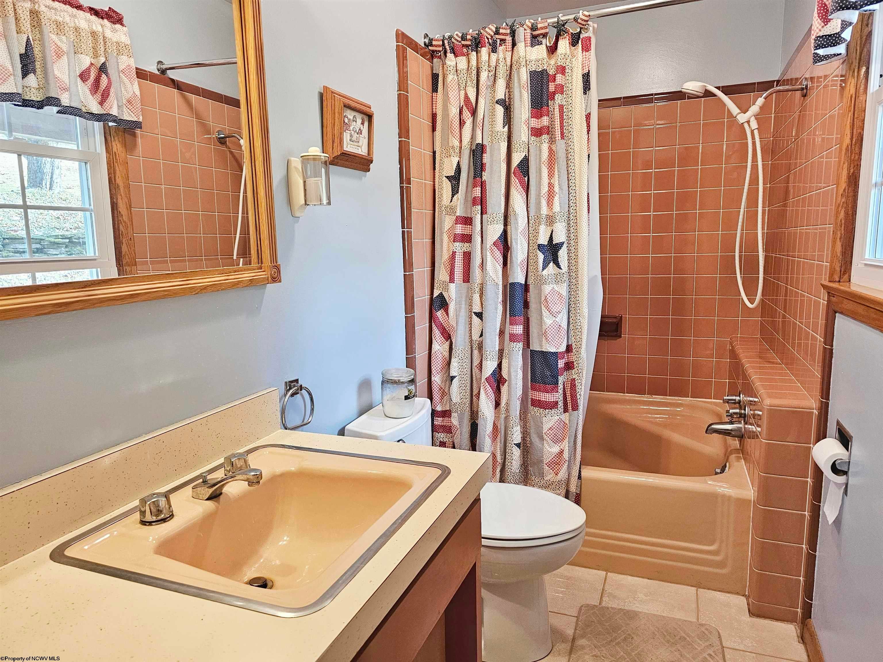 211 Emerson Road Clarksburg, WV 26301 - Photo 12 of 28 Gallery Image 12